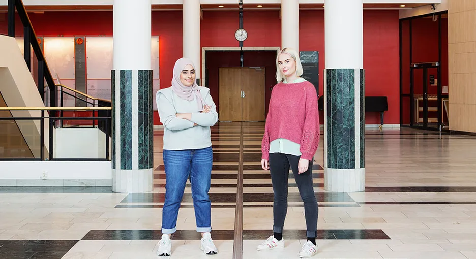 Elegant female entrepreneurship workshop